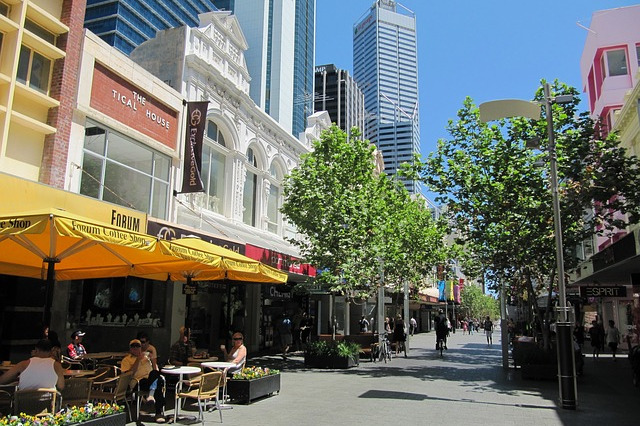 Medium Commercial Establishment